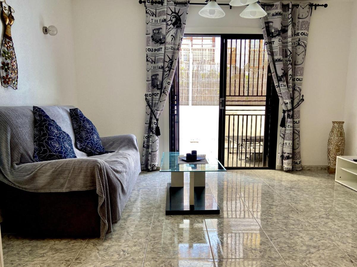 Victoria Court Modern 1 Bed Apartment Los Cristianos  Exterior photo